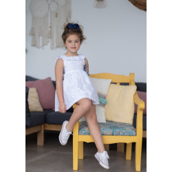 Vestido infantil perforado 2