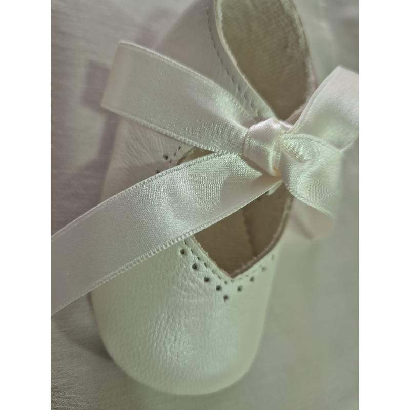 Zapato lazada de piel