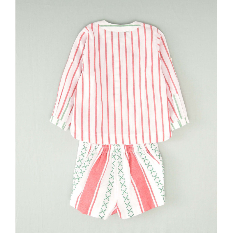 Conjunto infantil de niño estampado y rayas verde y rojo