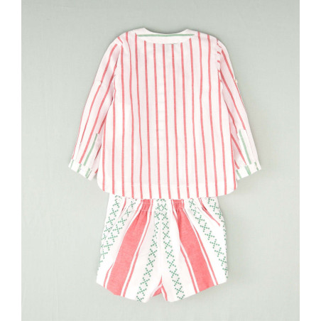 Conjunto infantil de niño estampado y rayas verde y rojo