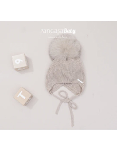 Gorro orejero pompón pelo sintético