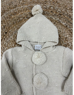 Chaquetón de punto con capucha y pompones 2