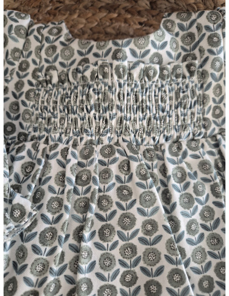 Jesusín de flores verdes