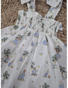 Conjunto de  niña conejitos. 2